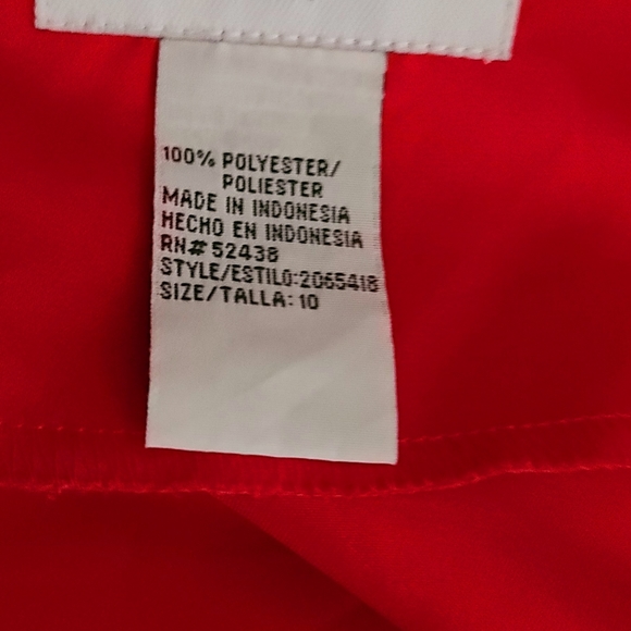 Sag Harbor Red Sleeveless Shirt size 10 with zipper on the side. - Picture 13 of 15